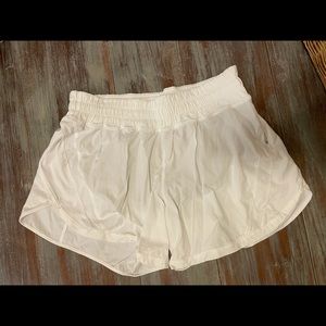 Lululemon Track That Short 5”